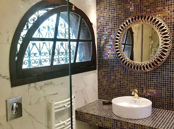 Villa Byblos Luxury *